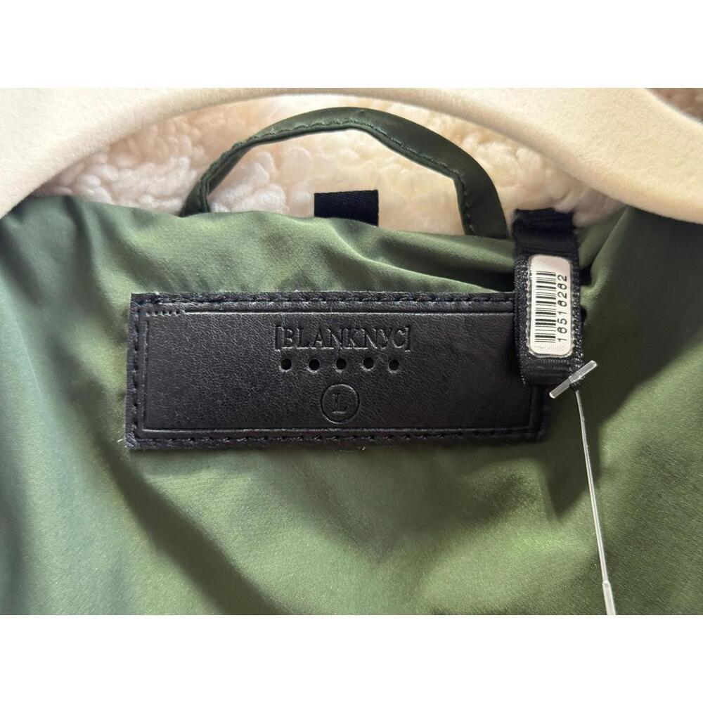 BLANKNYC Hitch Hike Jacket Size L with Fabric Pull - Picture 10 of 10